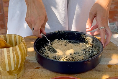Recept Ajvar sliderji na žaru z gobjimi polpetki - 1.korak