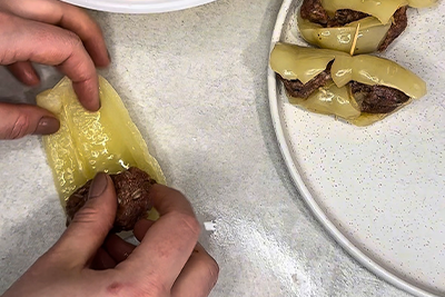 Recept Polnjeni fileti rumene paprike - 2.korak