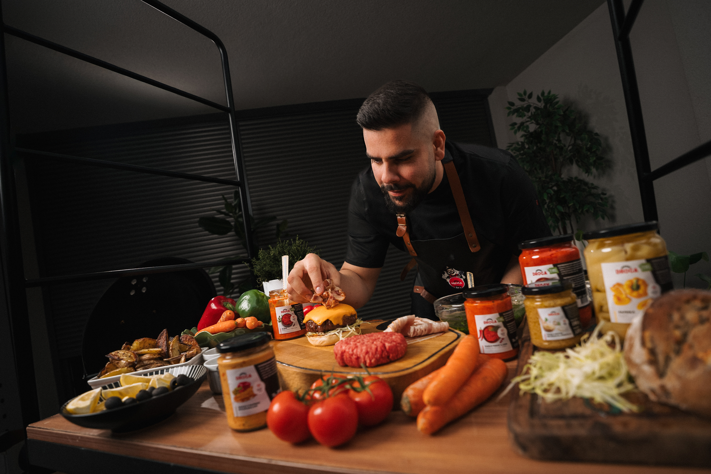 ZA PRIJATELJE LE NAJBOLJŠE